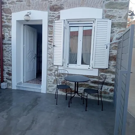 Nyaraló ενοικιαζόμενα 