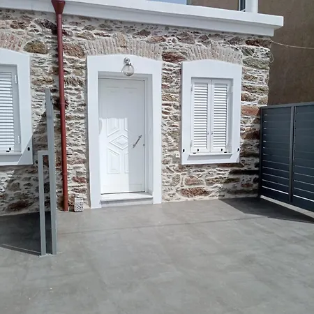 ενοικιαζόμενα 